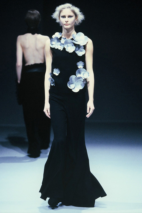 2002-2003AW YOICHI NAGASAWA PARIS COLLECTION 「METAMORPHOSIS」01