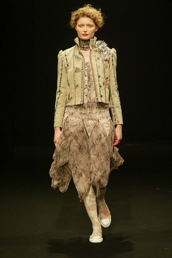 2005-2006AW YOICHI NAGASAWA PARIS COLLECTION 「ANDERSEN」01